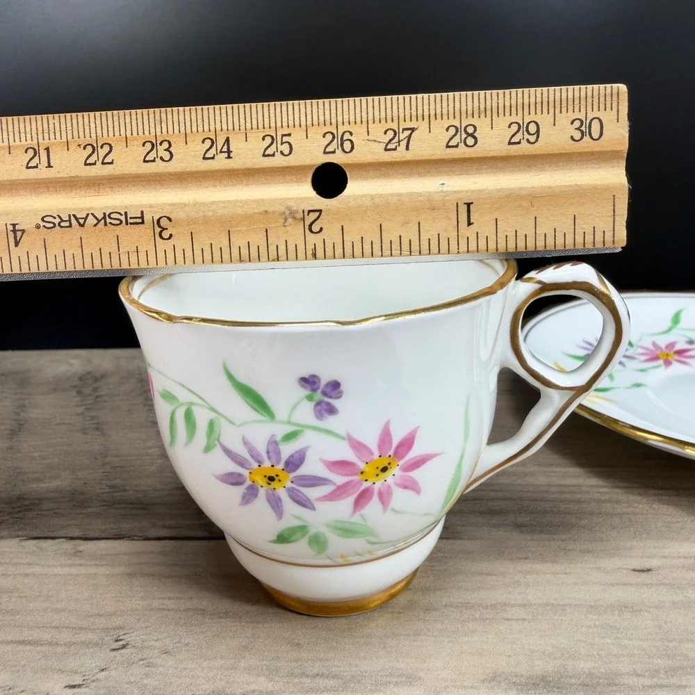 Royal Stafford‎ Bone China Teacup and Saucer Set Floral Gold Gilt England 8163H